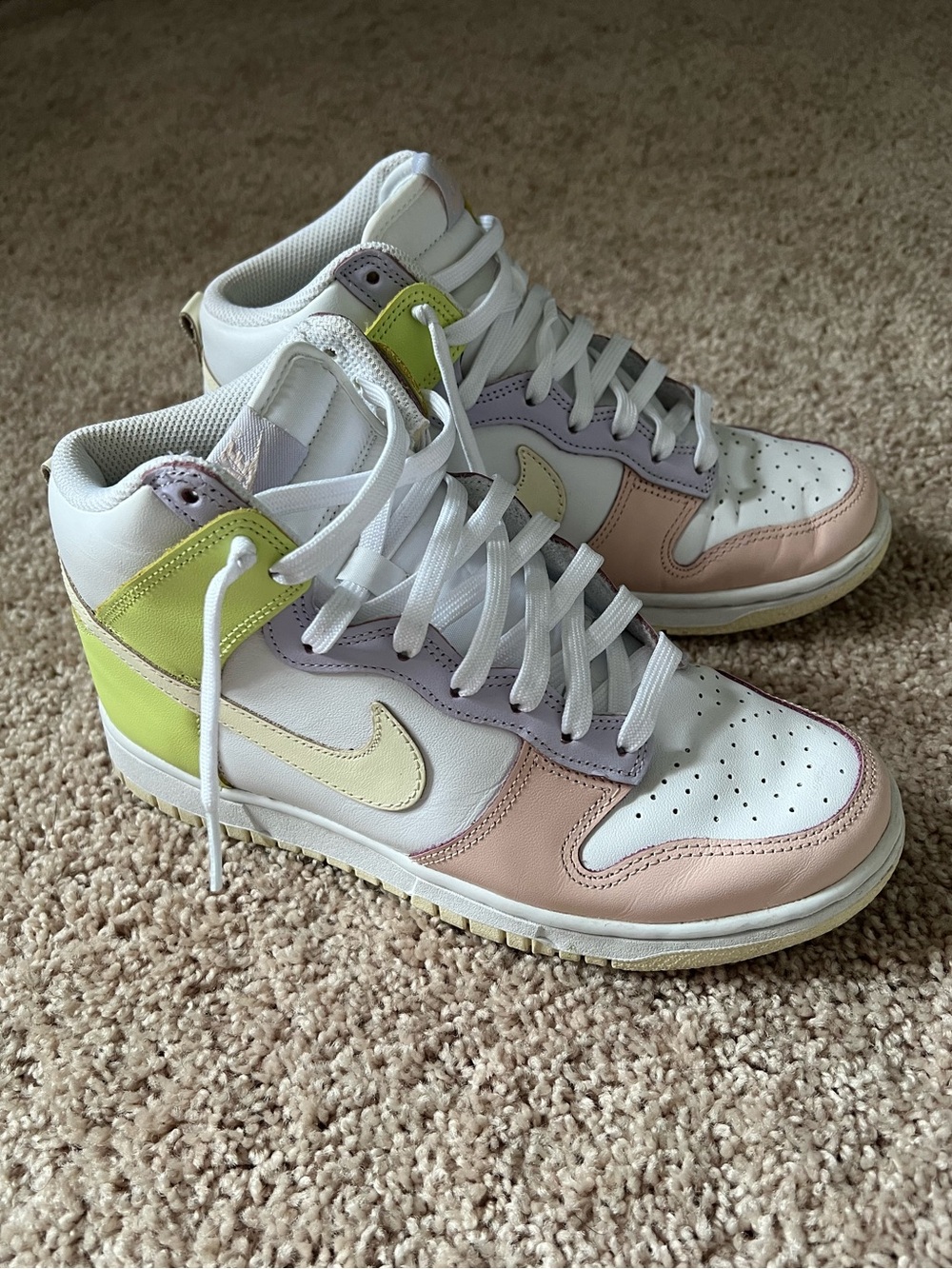 Nike Dunk High White / Light Lemon Twist / Pure Violet / Cashmere AUTHENTIC